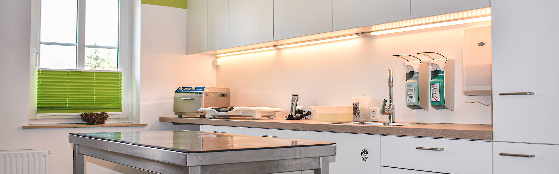 Behandlungszimmer Tierarzt Hoyerswerda